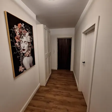 Teatralna Nowoczesny Centrum Boleslawca * بوليسلافيتش